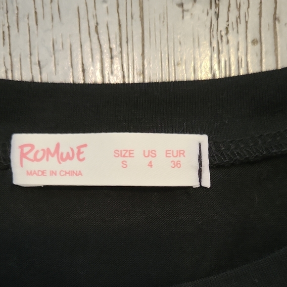 ROMWE Black Mushroom Graphic T-Shirt - Super Cute!! - Picture 6 of 8